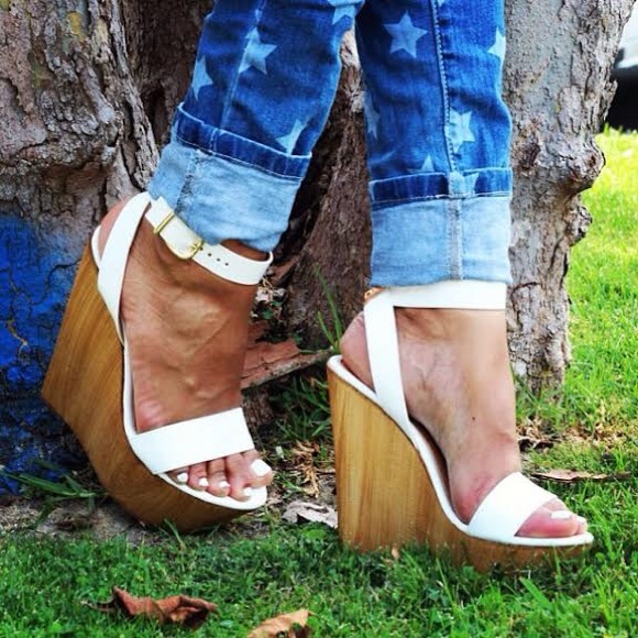 ❌SOLD❌Steve Madden Beachy wedges - Picture 7 of 8